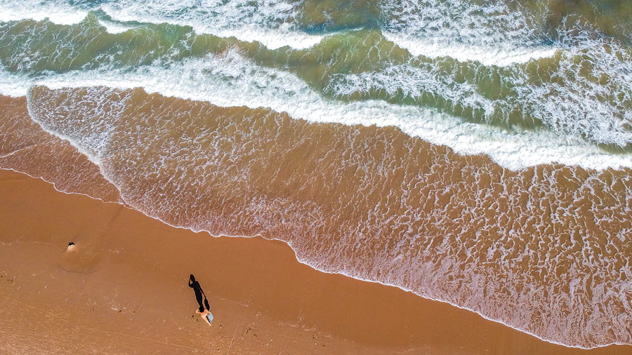 Vista aérea de praia