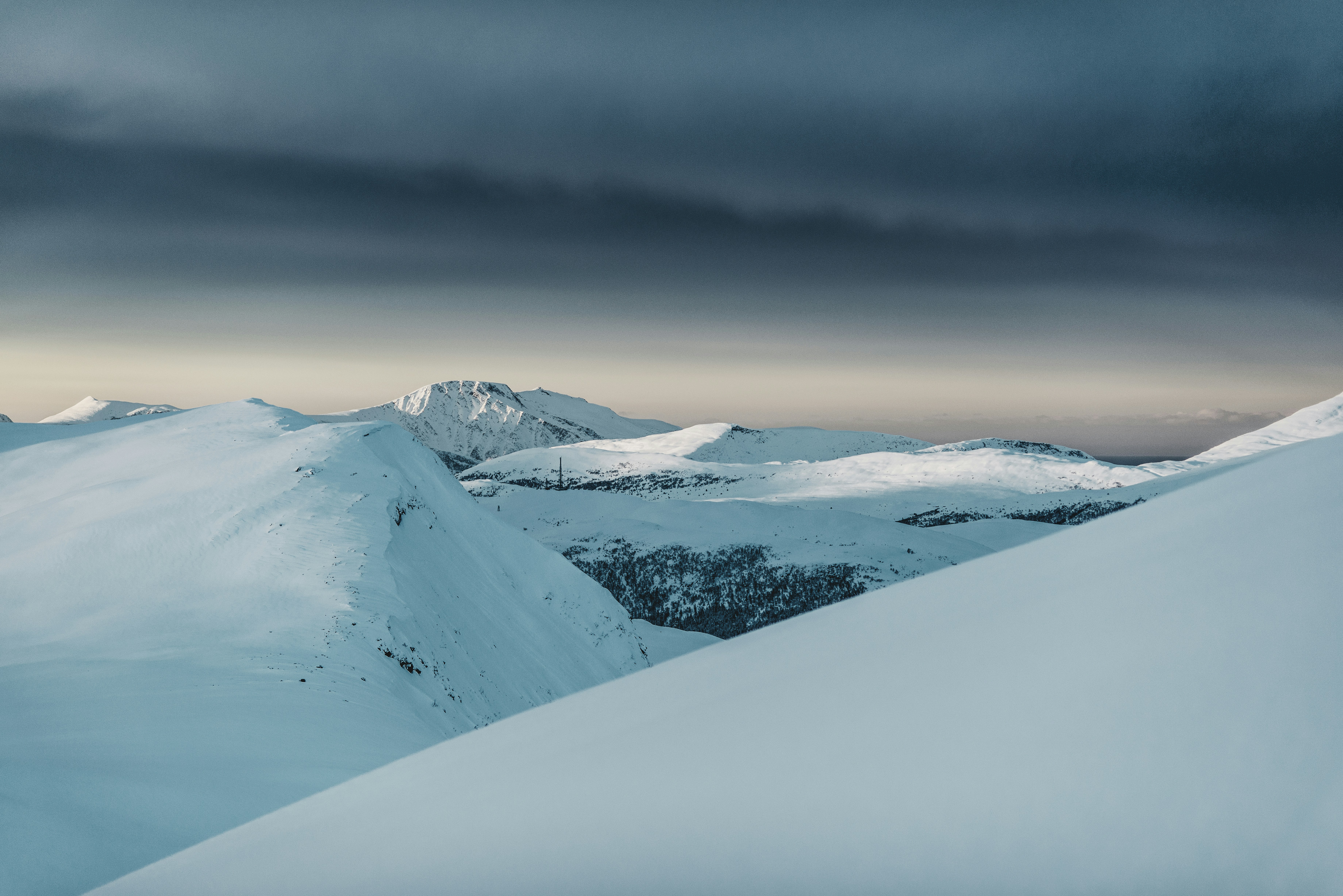 Nikon D800 + Nikon AF Nikkor 105mm F2D DC sample photo. Snow covered mountains photography
