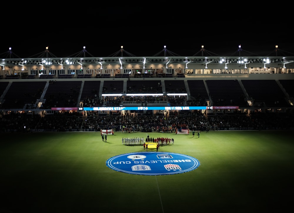 players line on soccer stadium