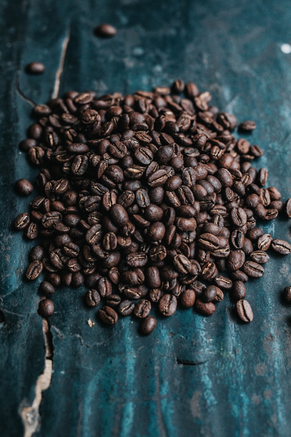 Selective-focus photography of coffee beans