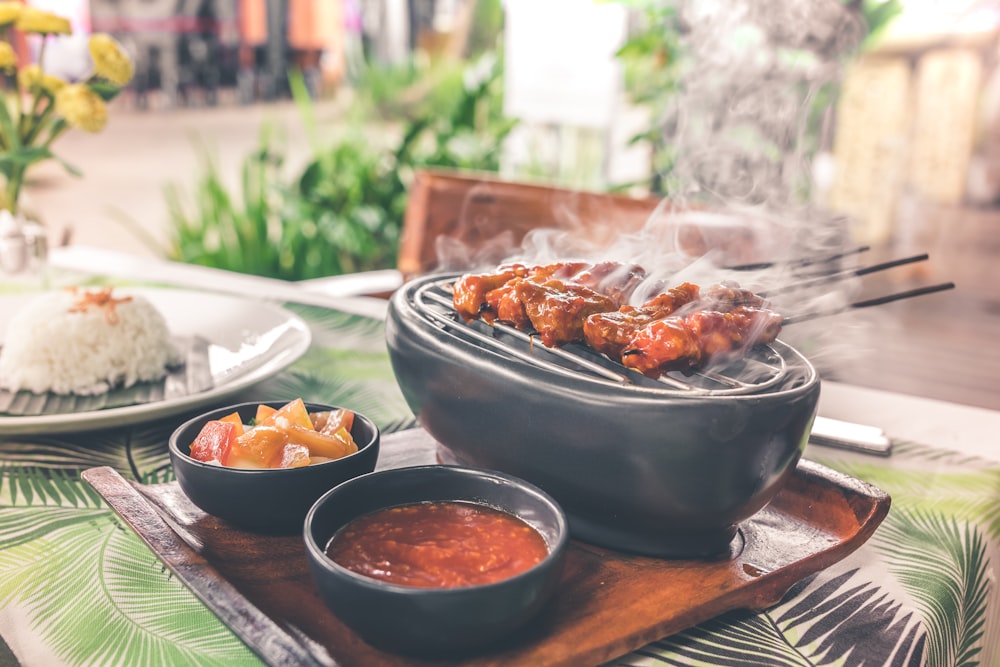 parrilla de barbacoa negra