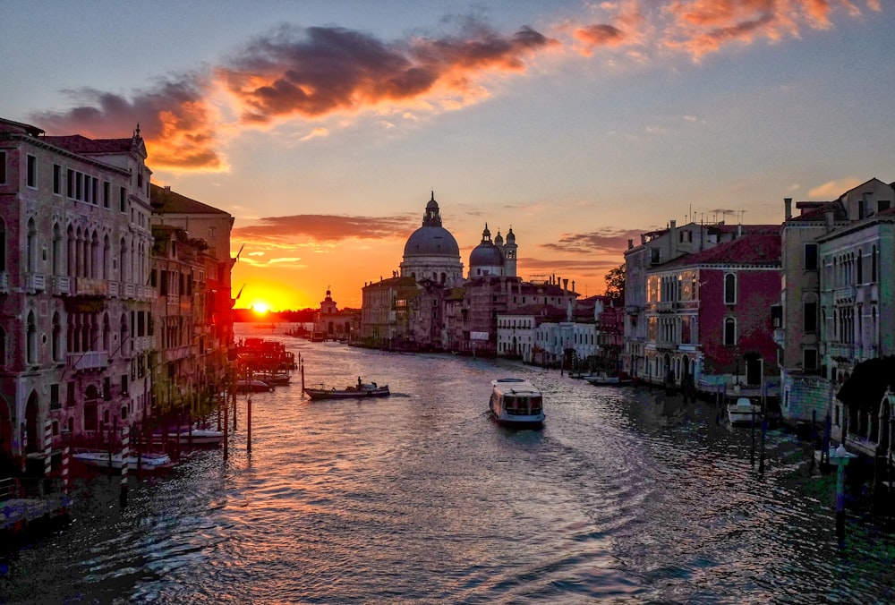 landscape photo of Venice during sunset