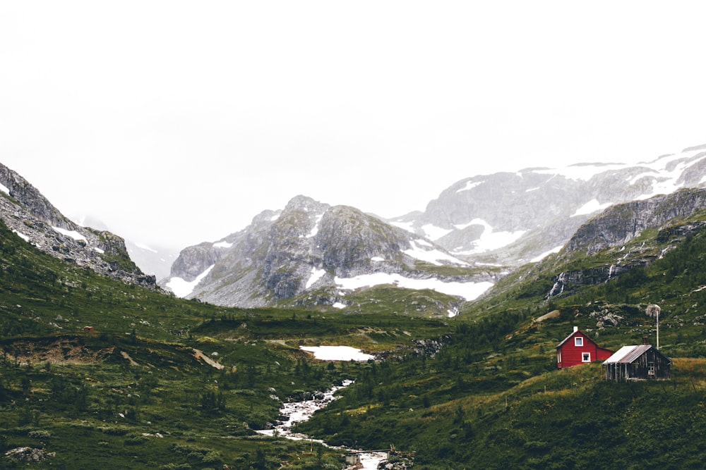 landscape photo of snowy mountain