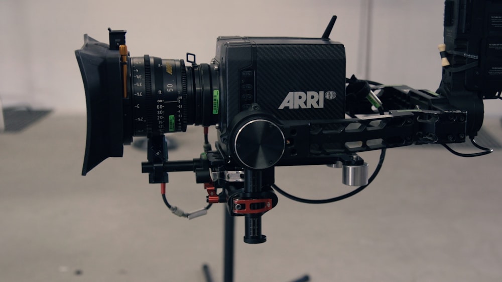 Videoregistratore Arri con obiettivo a messa a fuoco poco profonda