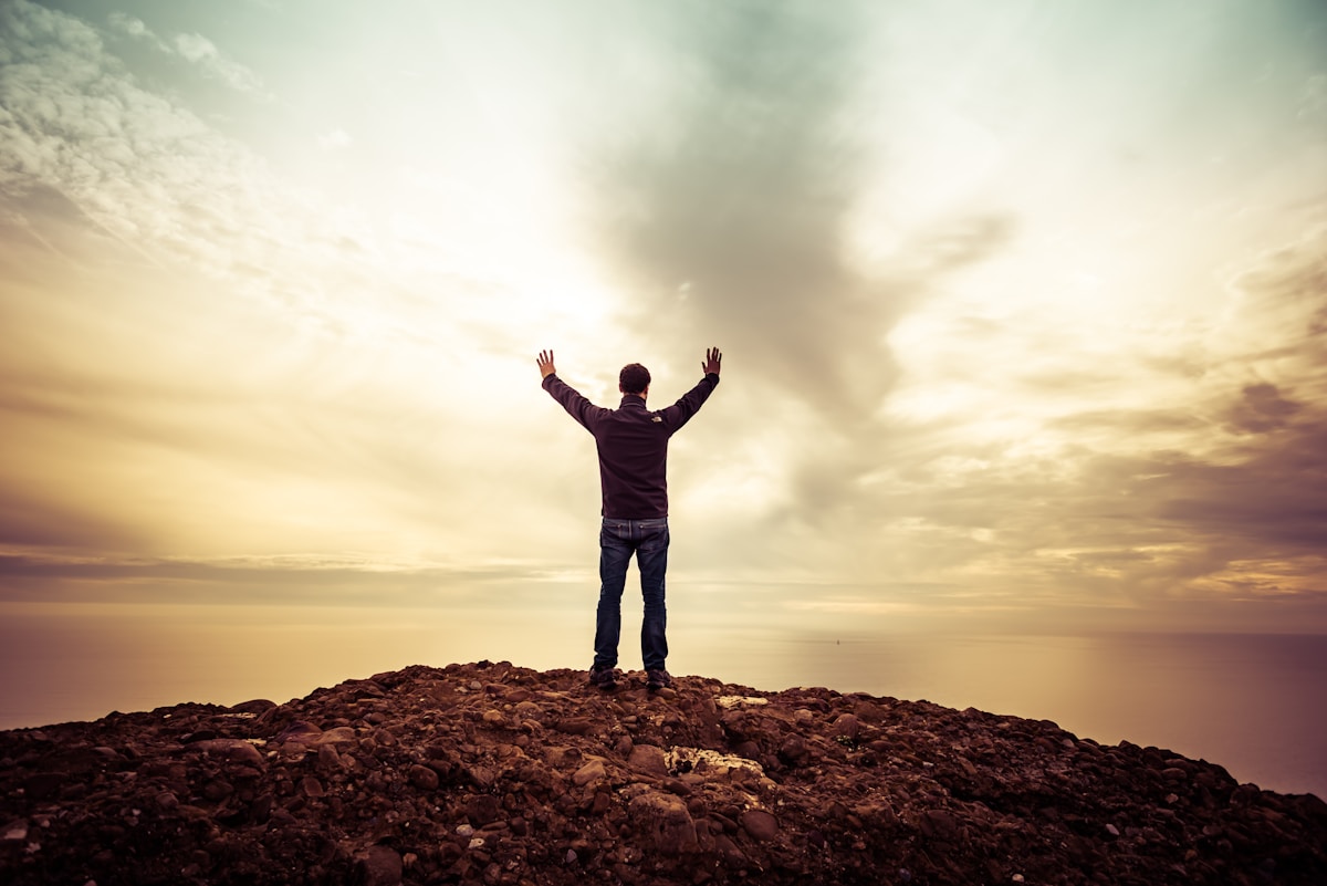 Blessings for homes and businesses image background image