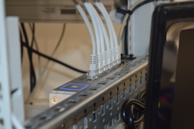 close up photography of mining rig