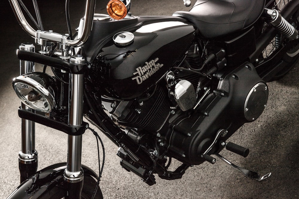 black Harley Davidson cruiser motorcycle