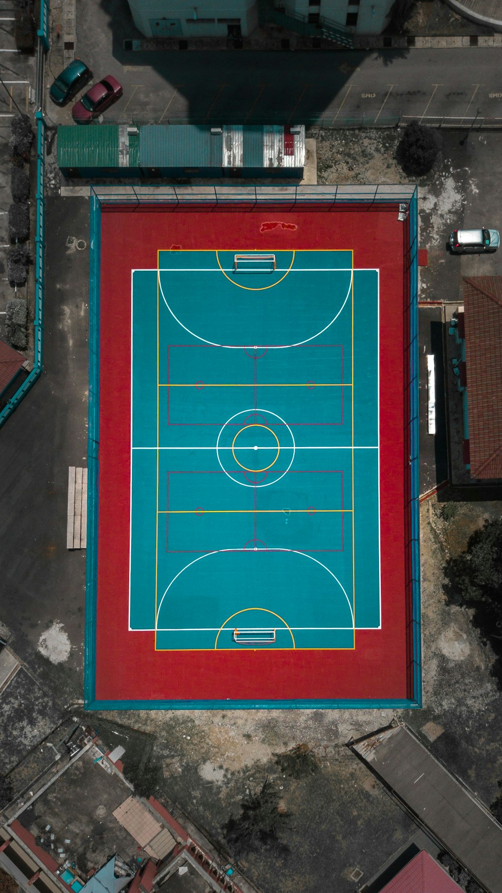 Luftaufnahme des Fußballplatzes