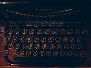 black and brown typewriter