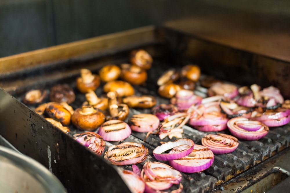 sliced onion on grill