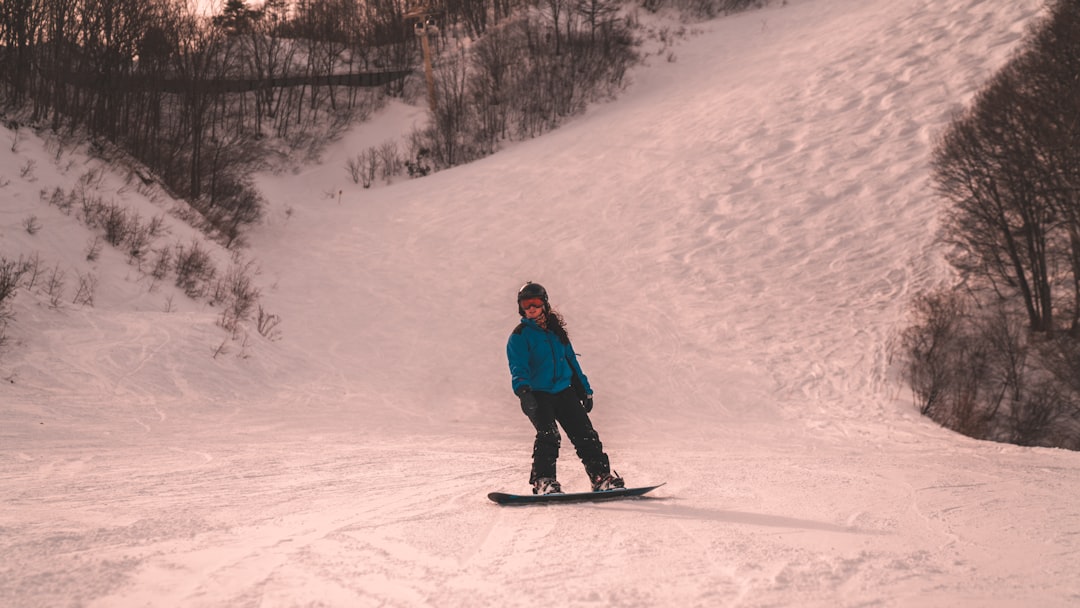 photo of Hakuba Snowboarding near Mount Tate