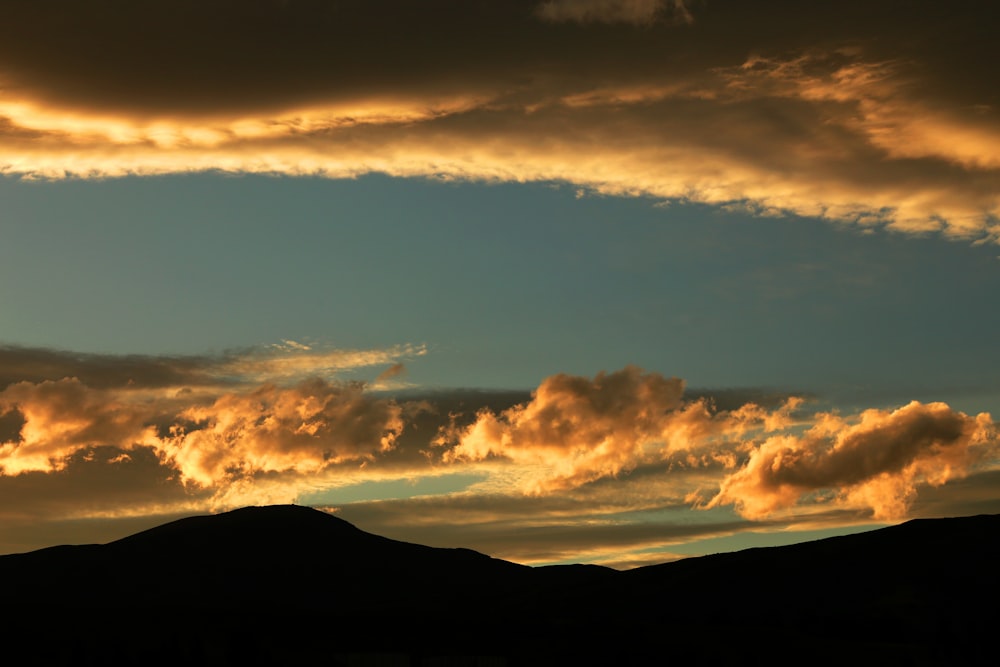 mountain during golden hour