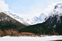 landscape photo of mountains