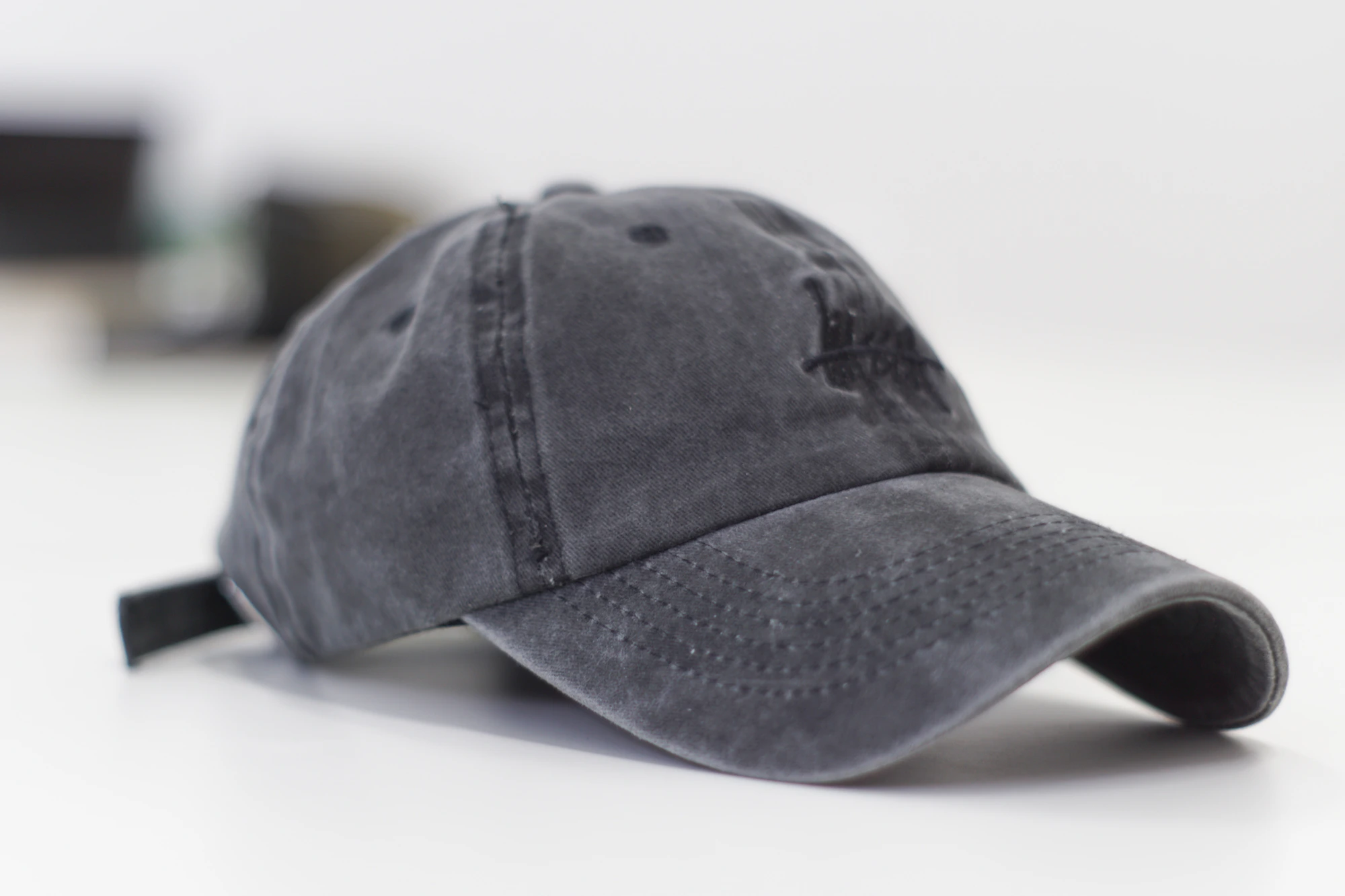 KLEOS luxury cap
