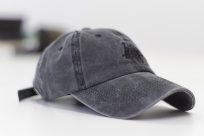 Chapeaux