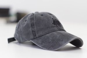Cliente usando gorra Pau
