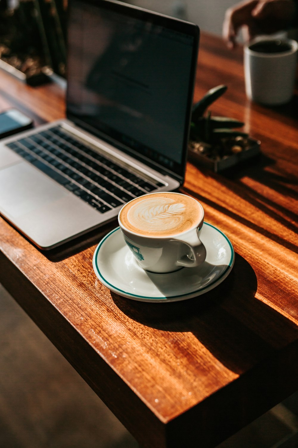 550+ Coffee Laptop Pictures | Download Free Images on Unsplash