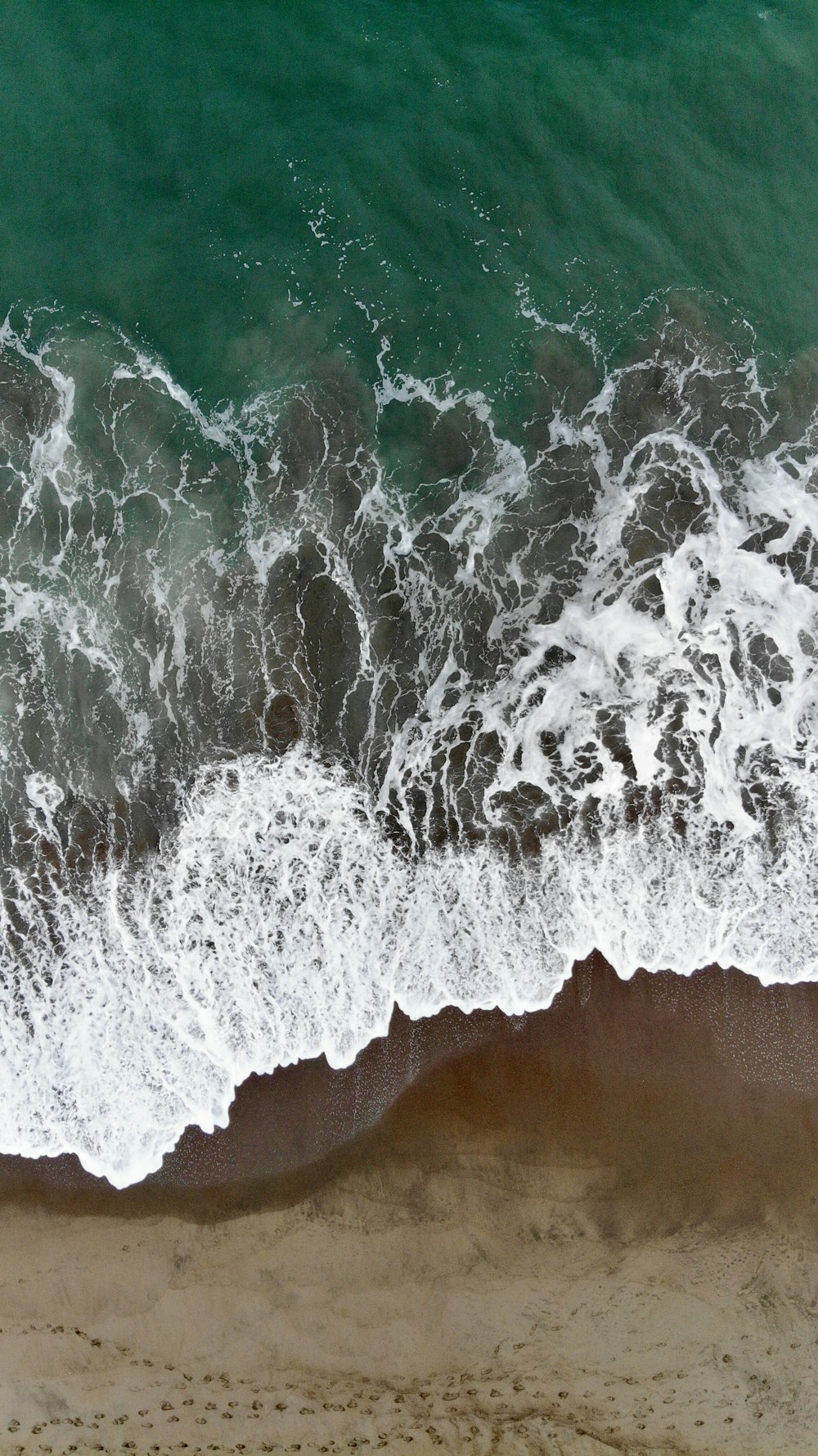 Photographie aérienne de la plage