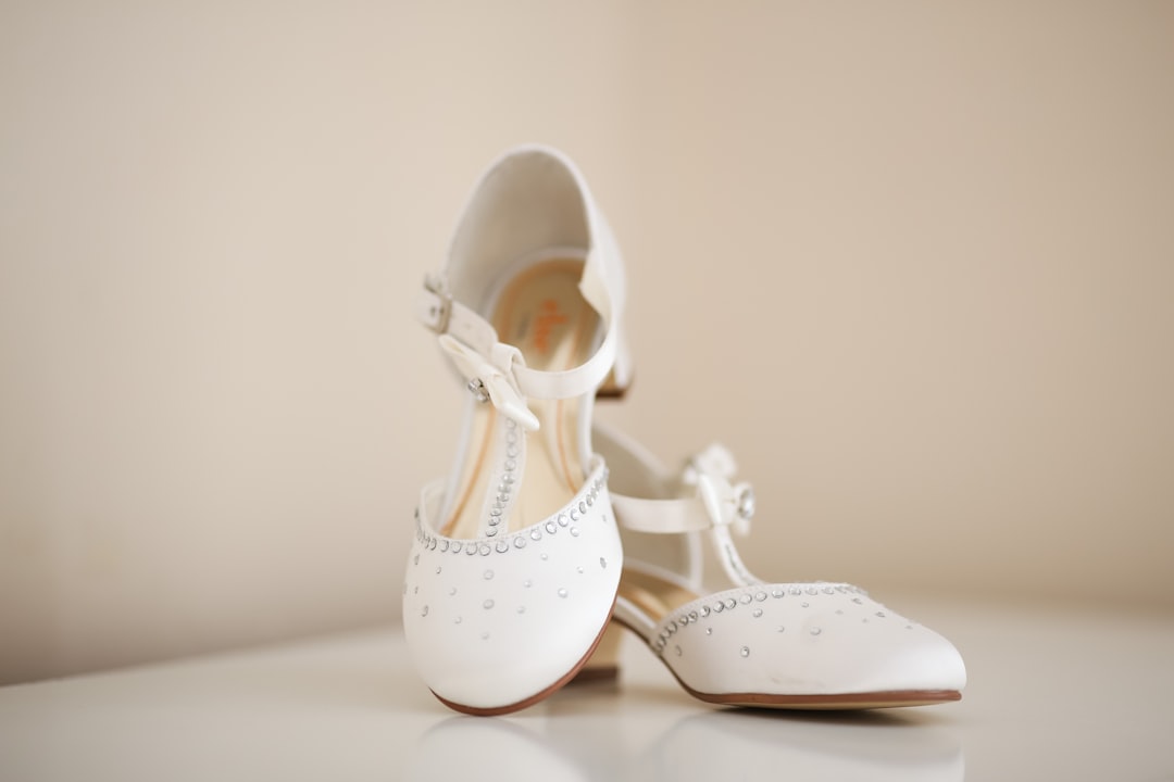 Stylish Ladies Leather Flats That Make Any Formal Wedding Outfit Elegant
