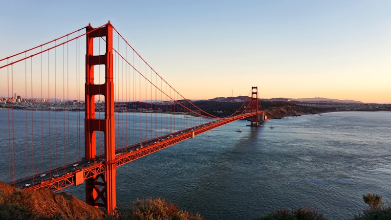 Golden Gate bridge during daytime