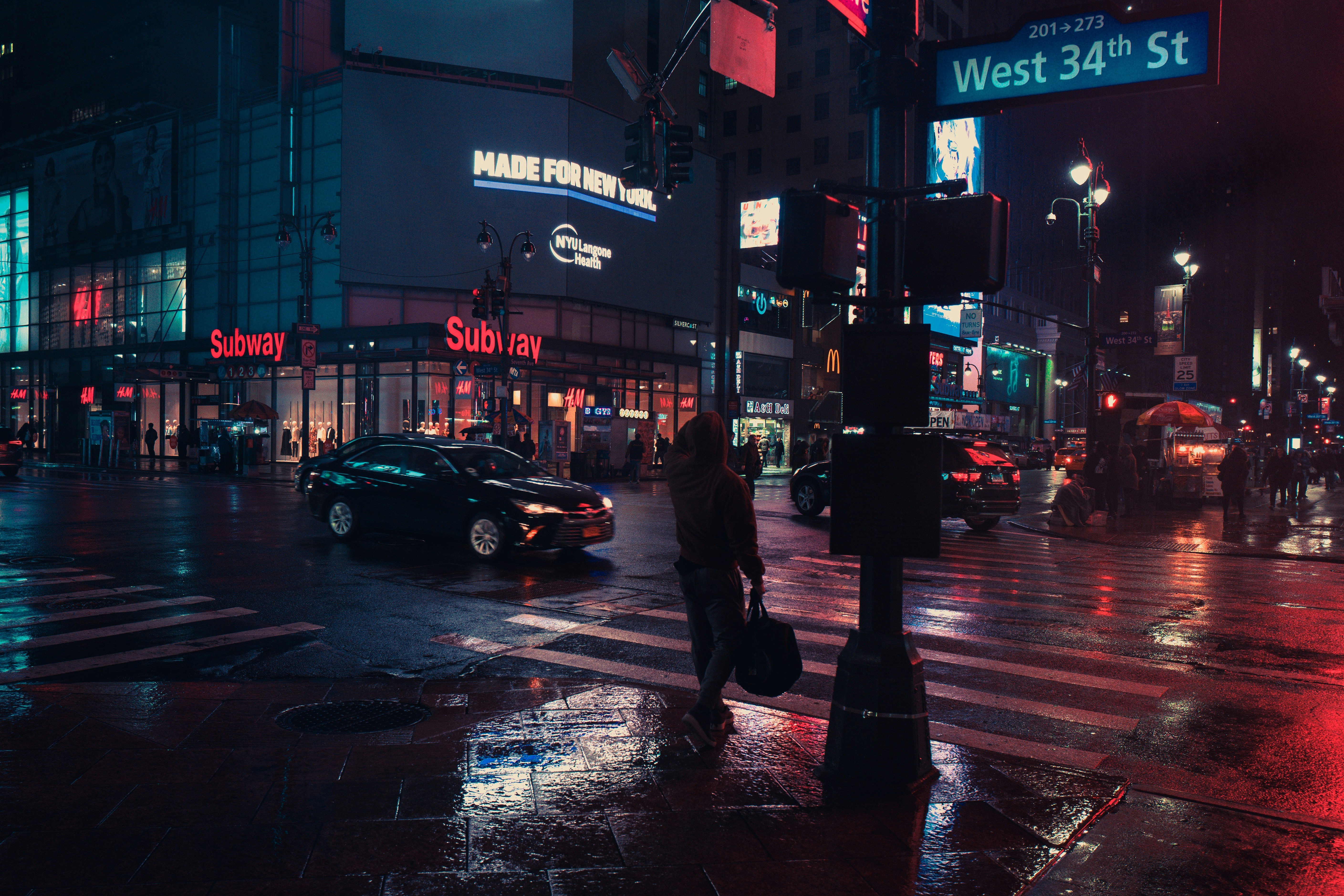 Can Security Cameras Work In The Dark Or Low-light Conditions?
