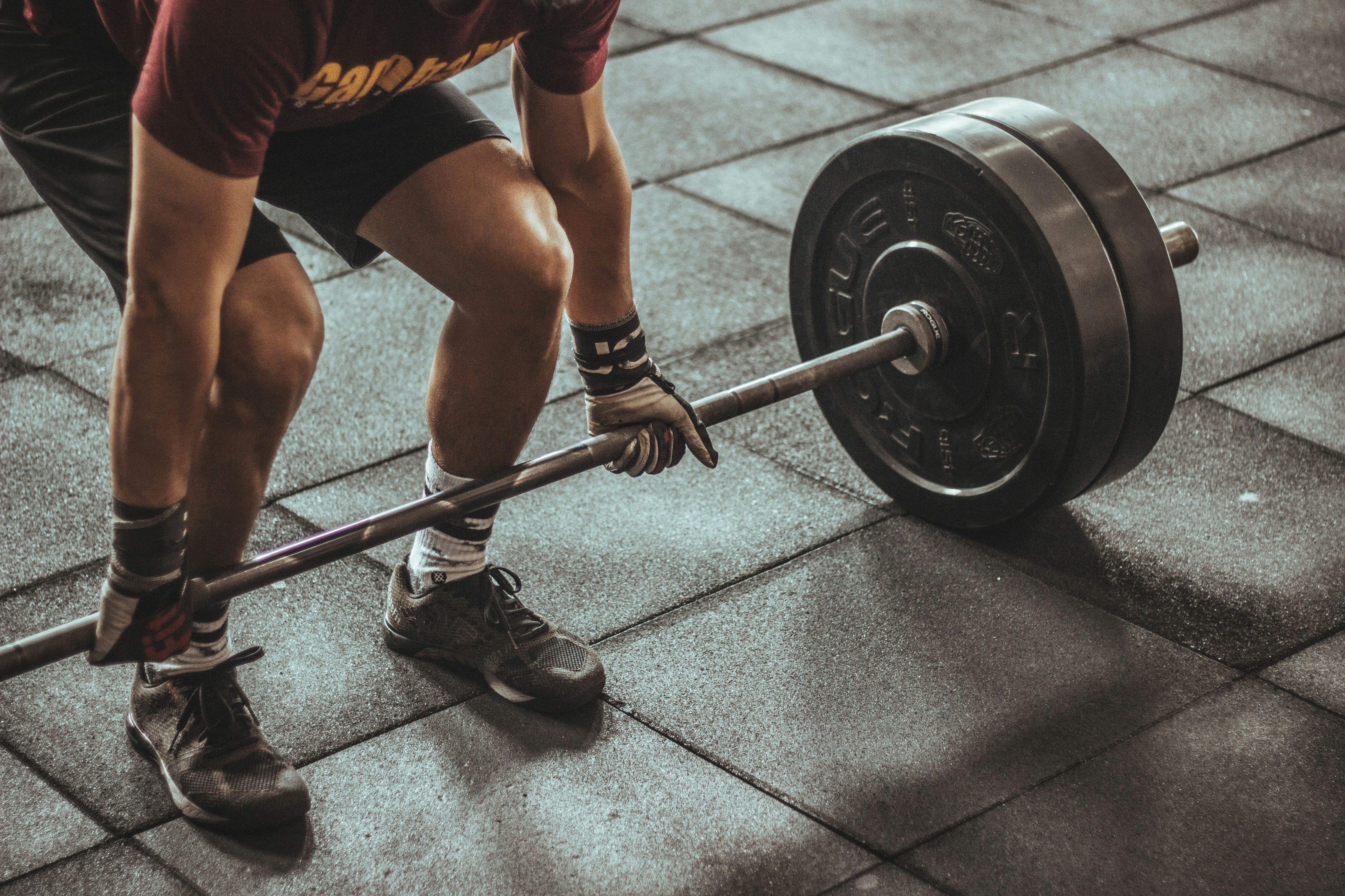 Enhance Your Fitness Journey with Smartphone-Integrated Fitness Trackers