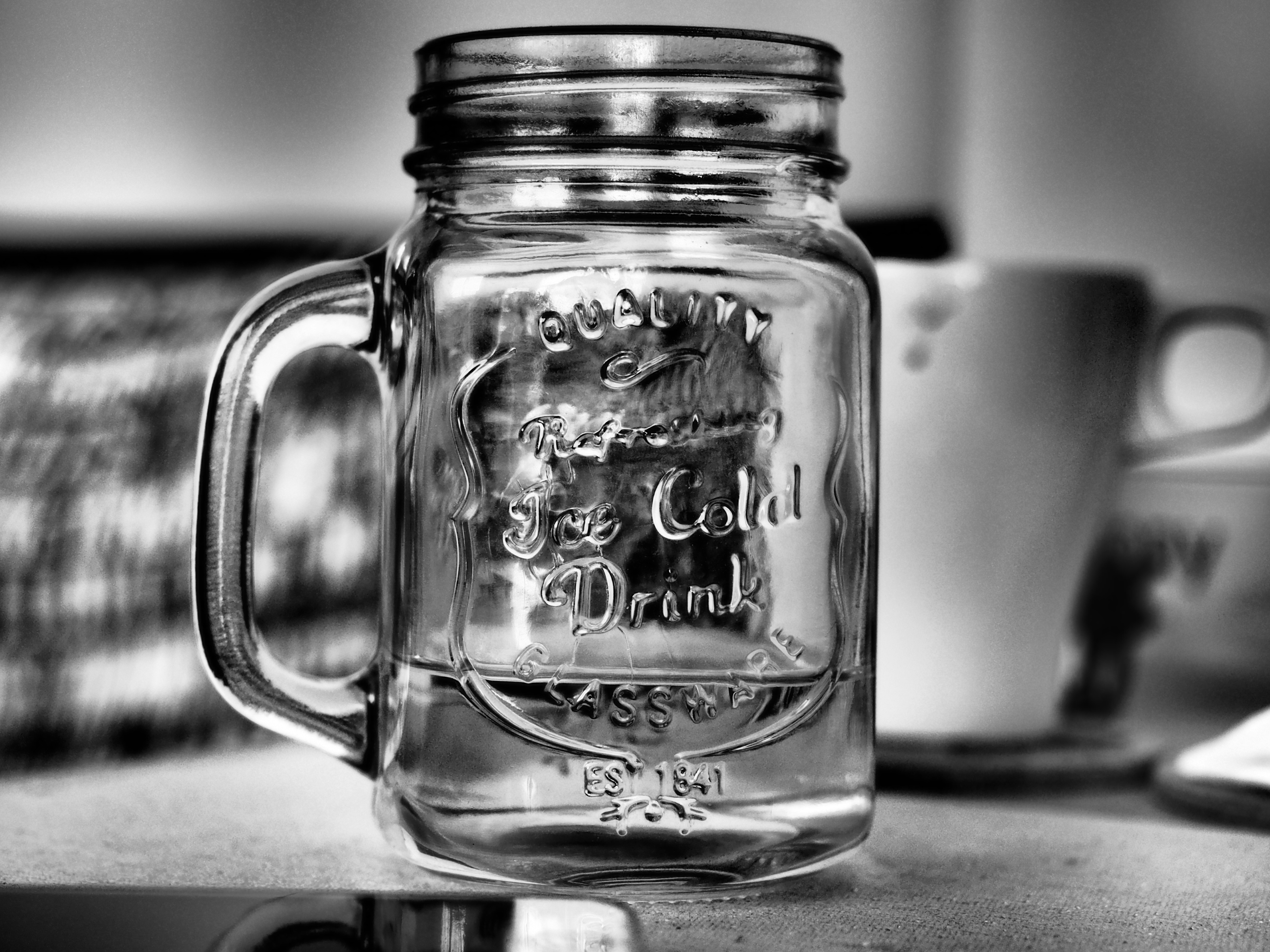photo-1521838024684-dd79f3aca7d7?ixlib=rb-1.2.1&ixid=eyJhcHBfaWQiOjEyMDd9&auto=format&fit=crop&w=1334&q=80