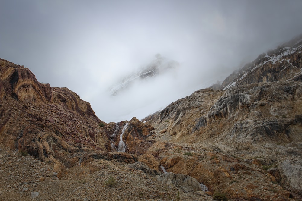 landscape photography of mountain during daytime