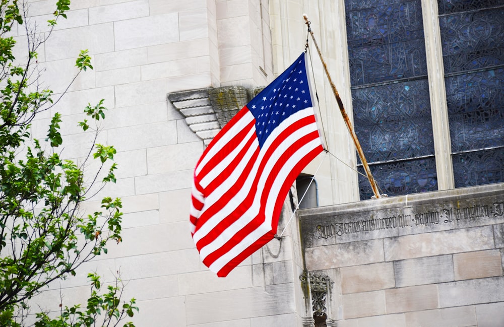 flag of USA mounted on building