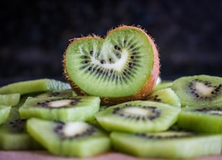 sliced Kiwi fruit