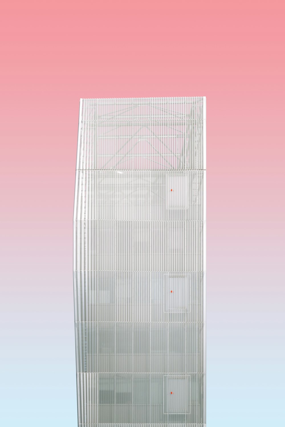 marco rectangular de metal blanco