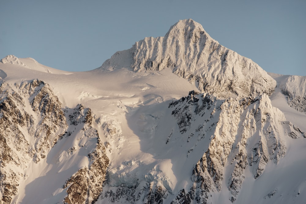 white snowcape mountain