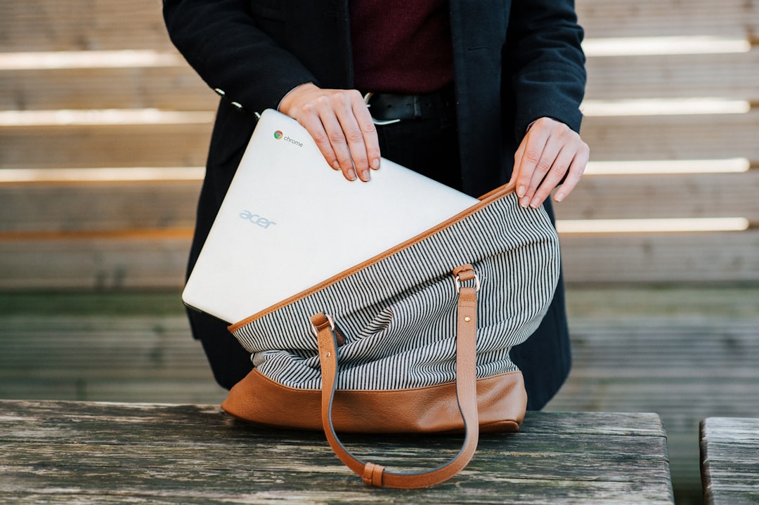 7 Unconventional Laptop Bags for the Modern Professional Traveler