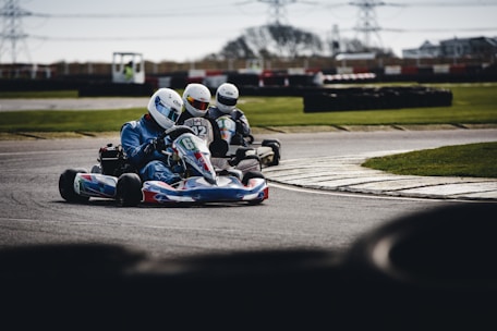 Pub Crawl Riga go karting