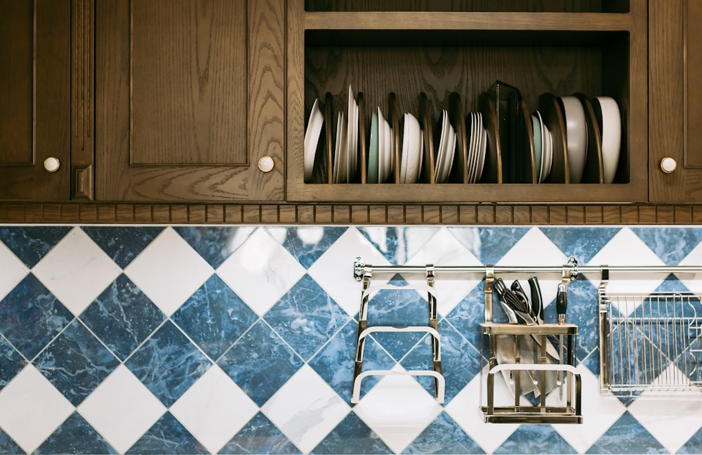 organized plate in kitchen cupboard