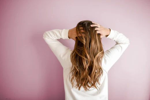 Resultado de un balayage en pelo largo ondulado