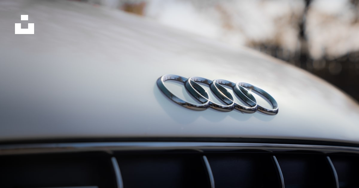 Audi Logo Photo Free Grey Image On Unsplash