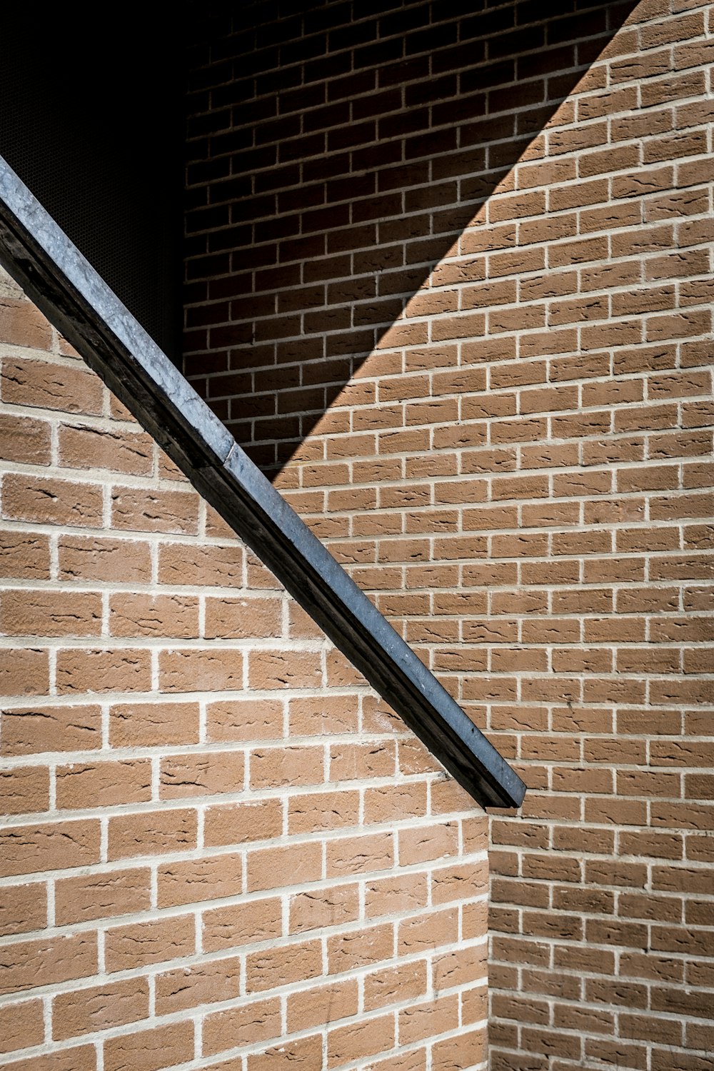 茶色のレンガの壁
