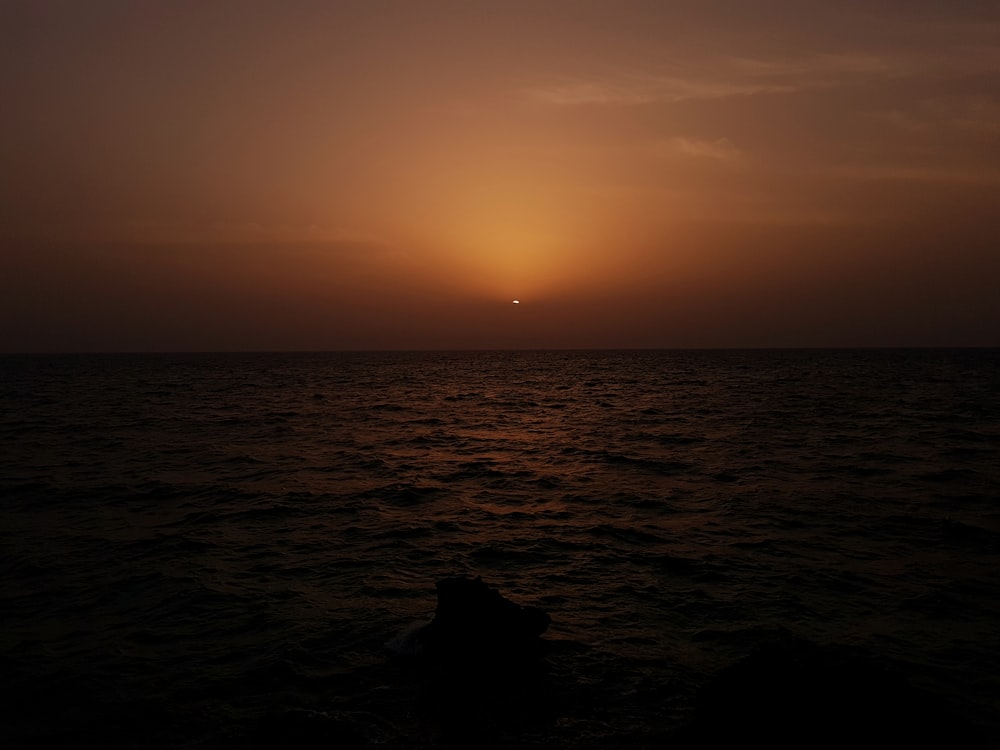 sea waves during sunset