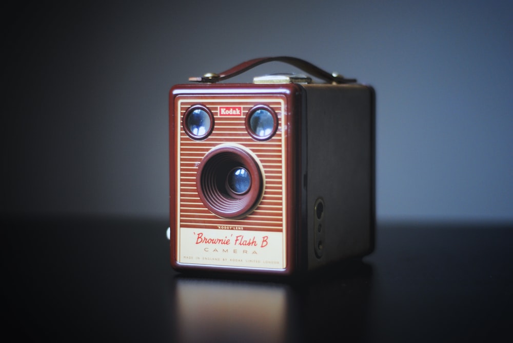 brown Brownie Flash B camera