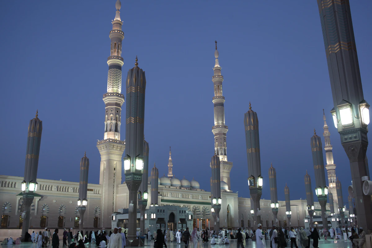 Suasana Madinah untuk paket Umrah ekonomis