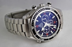 watch at 10:34
