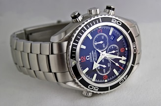 watch at 10:34