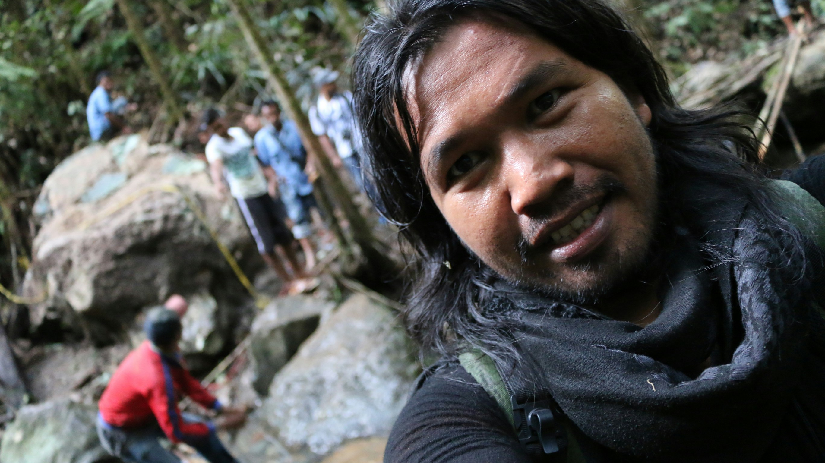 Adventure traveler Amit Singh sharing positive experience after solo trekking expedition in Uttarakhand