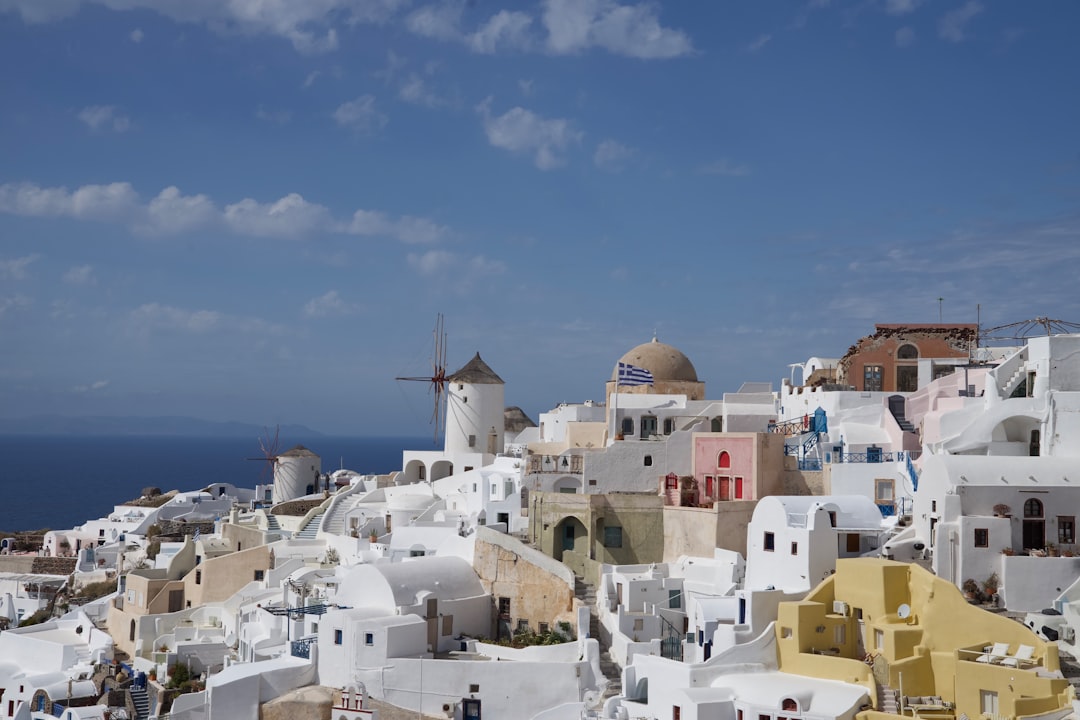 travelers stories about Town in Oia, Greece