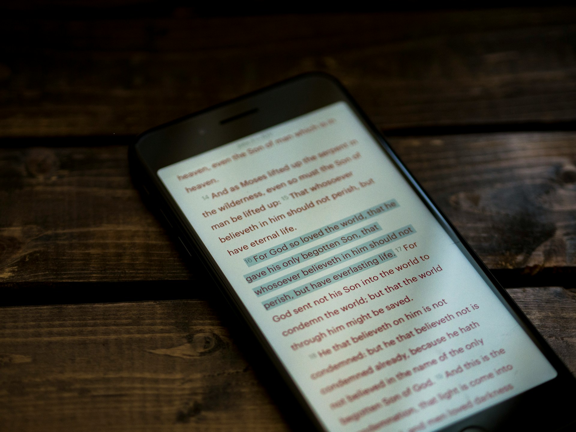Capture highlights in PDF file on iOS