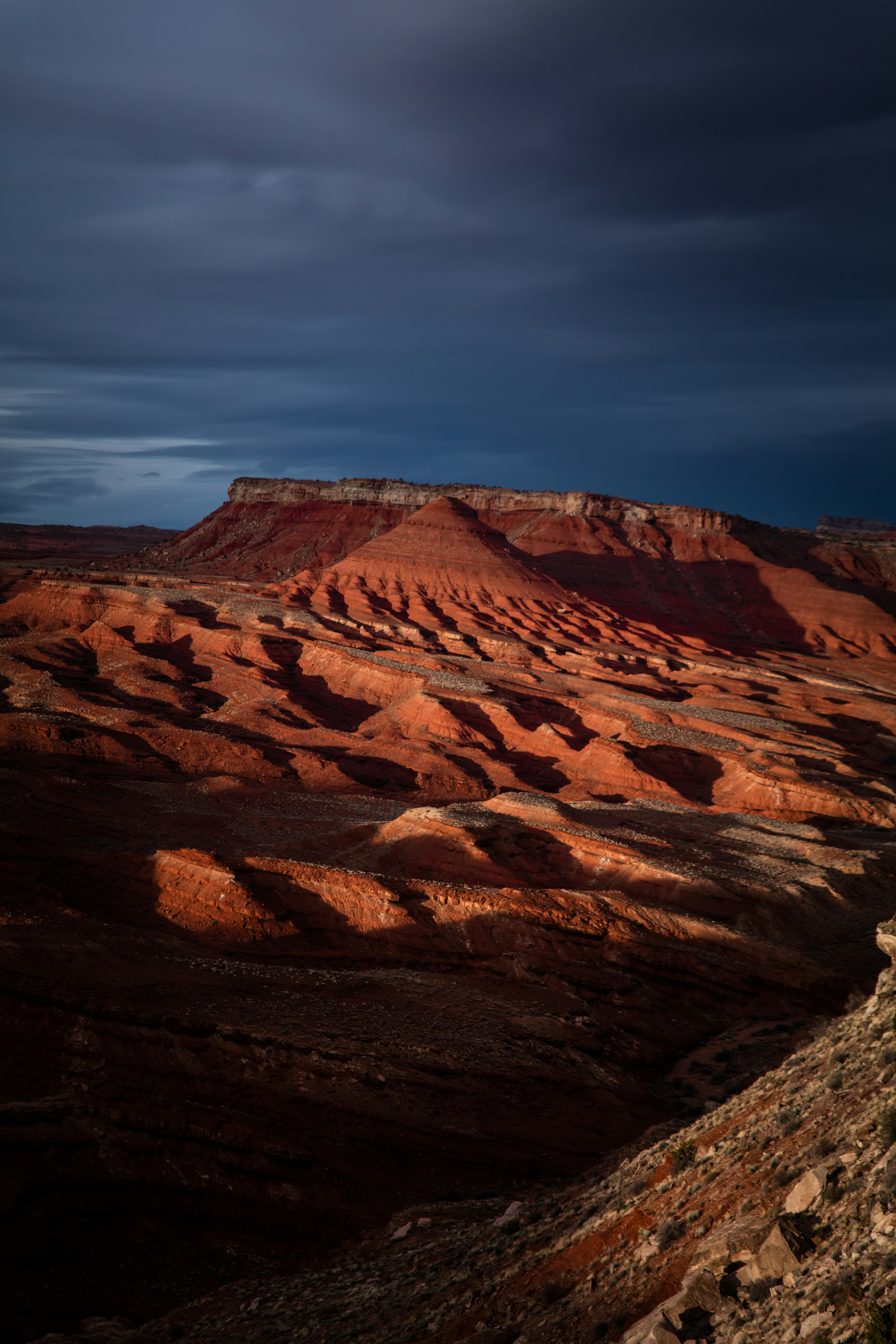 Photo by worldsbetweenlines
