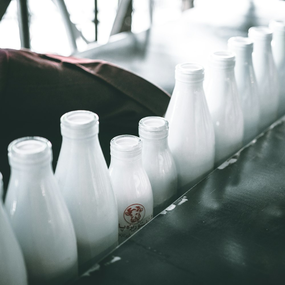 Foto del lote de botellas de leche