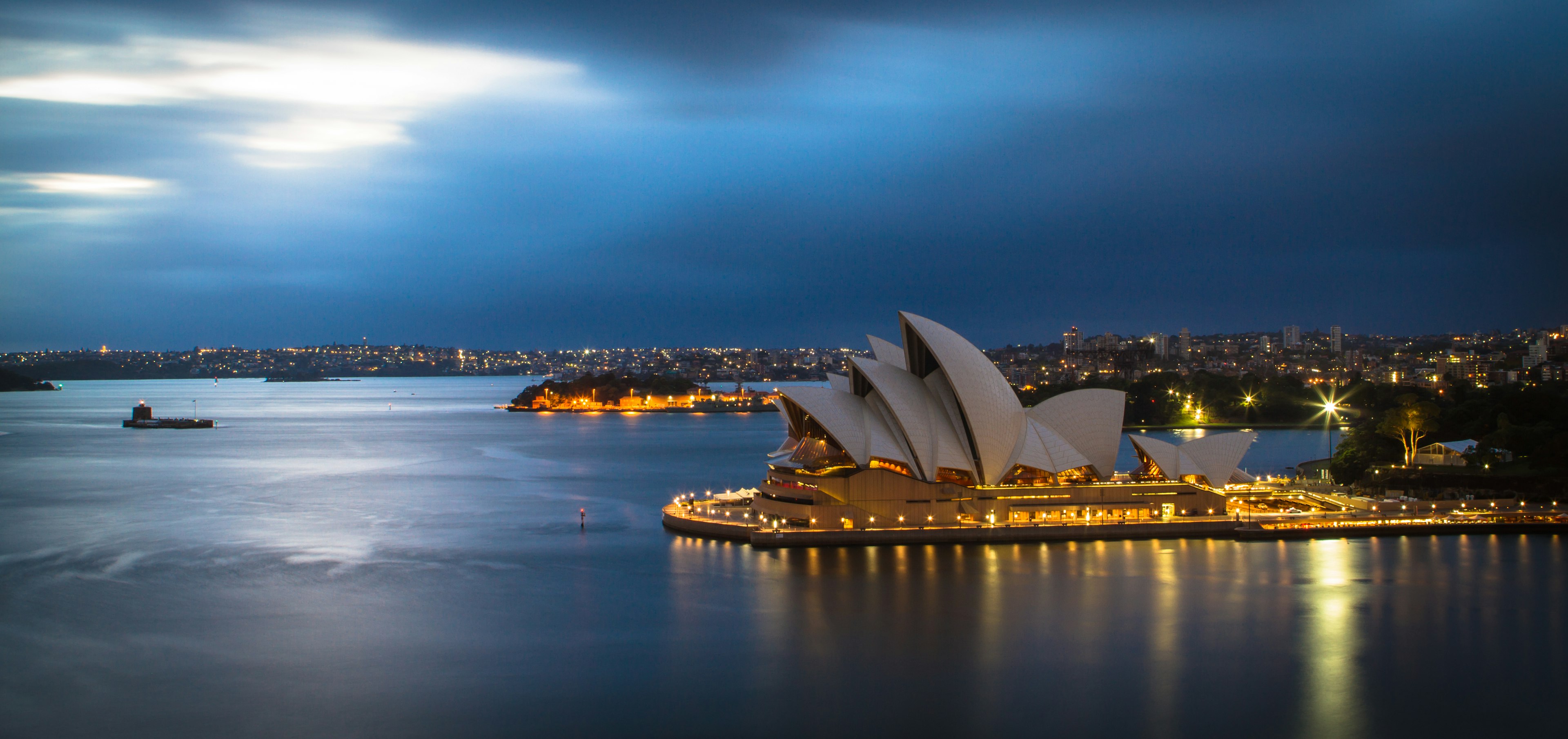 Aerial view of Sydney Harbour and the city skyline