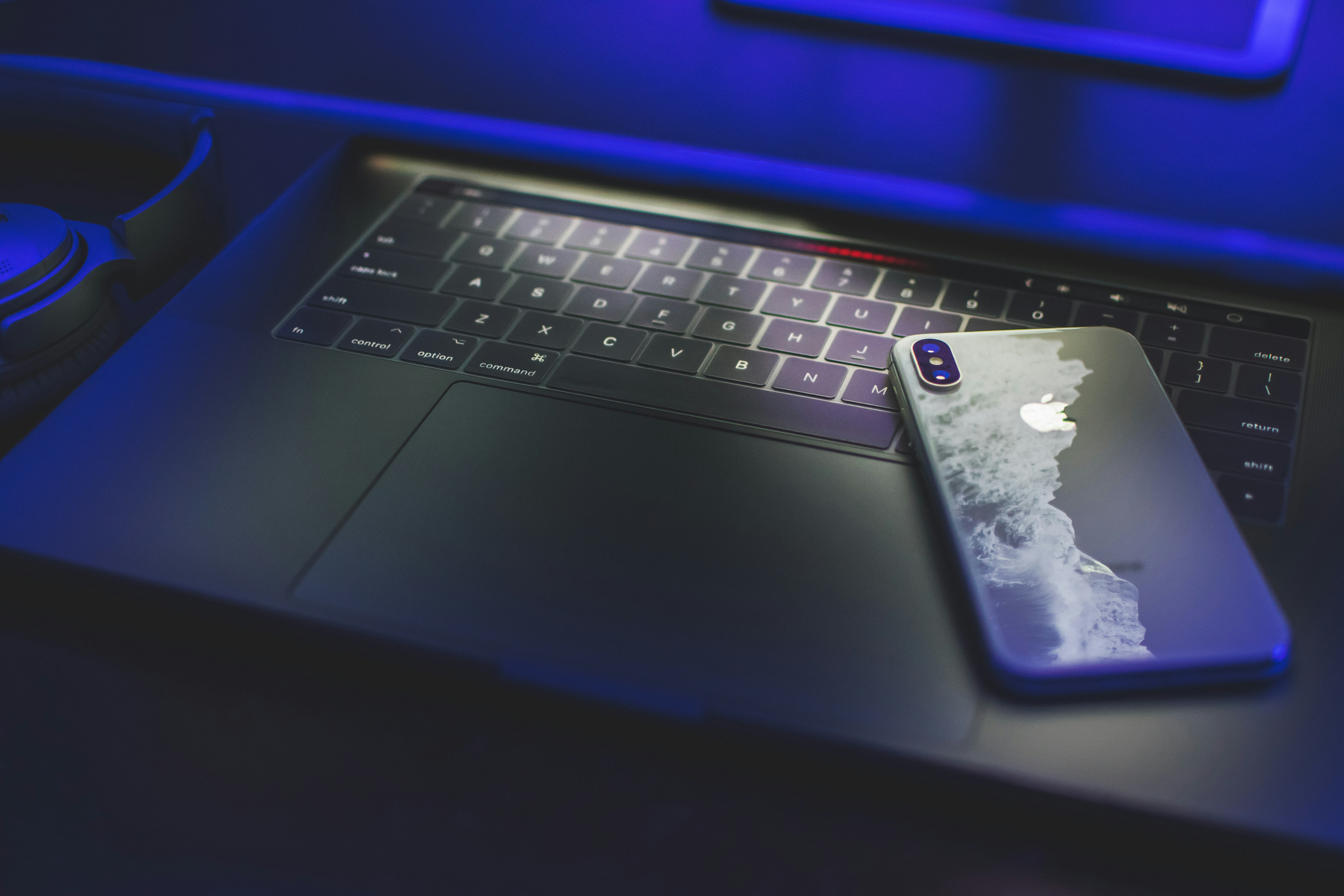 抖音捡漏二手笔记本实测，是真香还是坑爹？深度体验告诉你真相